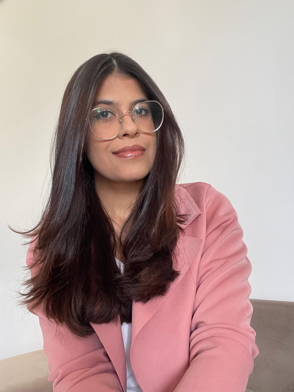 Dra. Thaisa Alves - Psicóloga especializada em terapia online